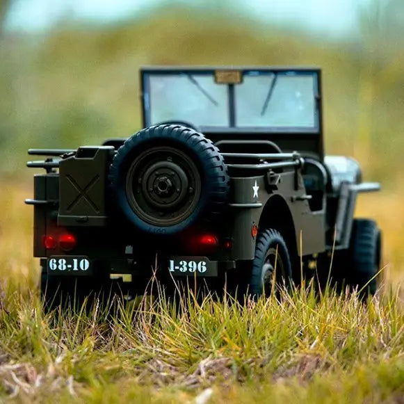 Auto a Control Remoto - 1/10 Classic 1941 Jeep Willys - JJRC C8815 JJRC
