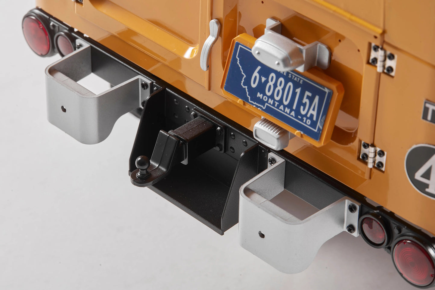 Auto a Control Remoto - 1/10 Toyota Land Cruiser FJ40 - FMS Amarillo o Azul - Jugueteria del Sur