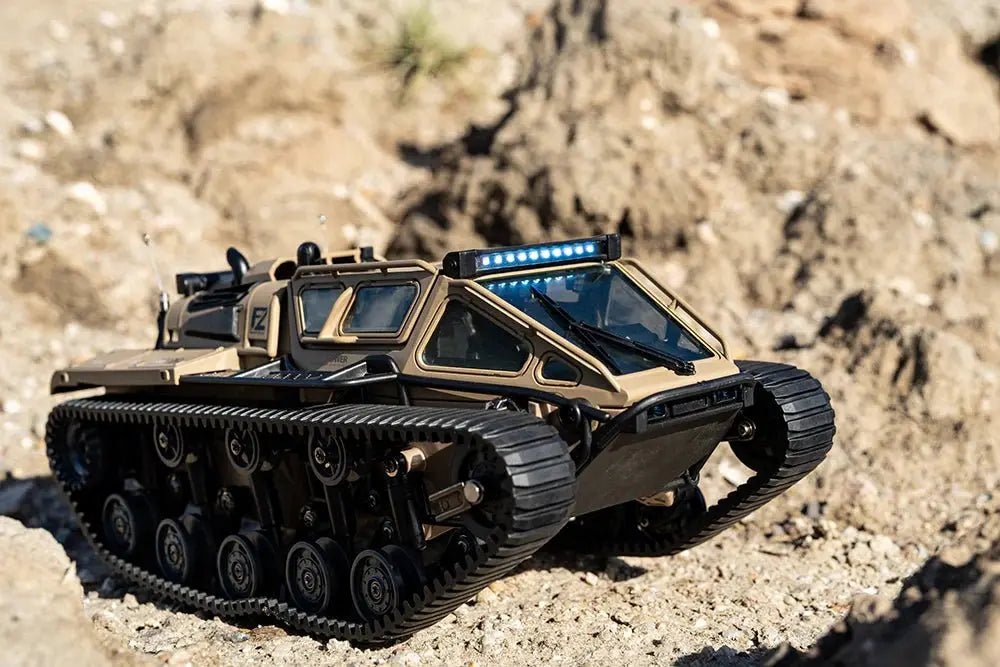 Auto a Control Remoto - 1/18 Tanque Anfibio Ripsaw - JJRC C8812 Negro o Cafe - Jugueteria del Sur