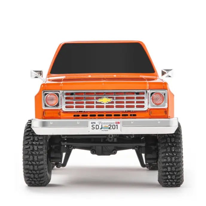 Auto a Control Remoto - 1/24 CHEVROLET K5 Blazer - FMS FCX24 Naranja, Negro o Café - Jugueteria del Sur