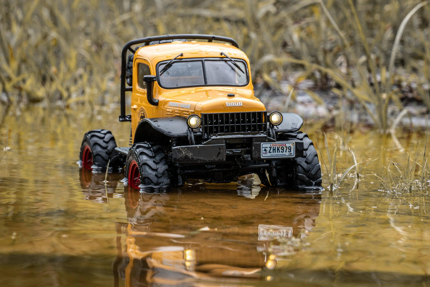 Auto a Control Remoto - 1/24 Power Wagon - FMS FCX24 Amarillo, Azul o Rojo - Jugueteria del Sur
