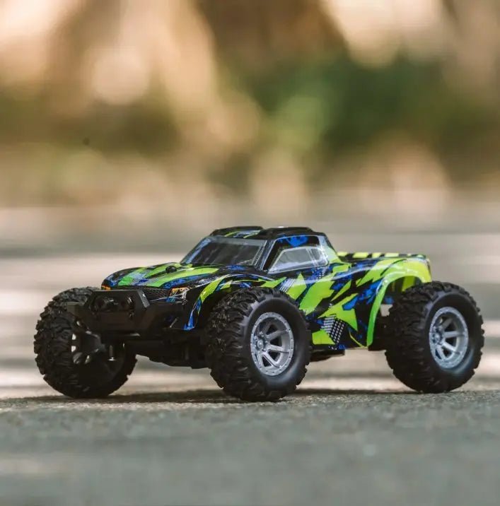 Auto a Control Remoto - 1/32 Mini Warrior - Wohua S800 Series - Jugueteria del Sur
