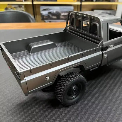 Auto a Control Remoto - 1/12 Camioneta TOYOTA Land Cruiser - MN82 PRO Gris MN Model