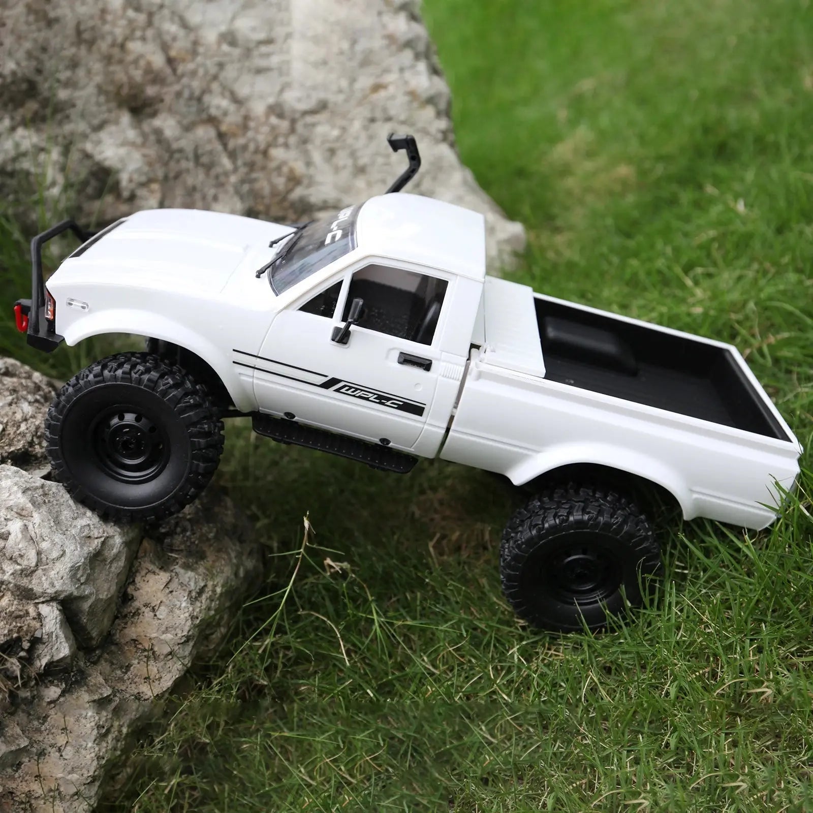 Auto a Control Remoto - 1/16 Camioneta Toyota 1985 - WPL C24 - Jugueteria del Sur