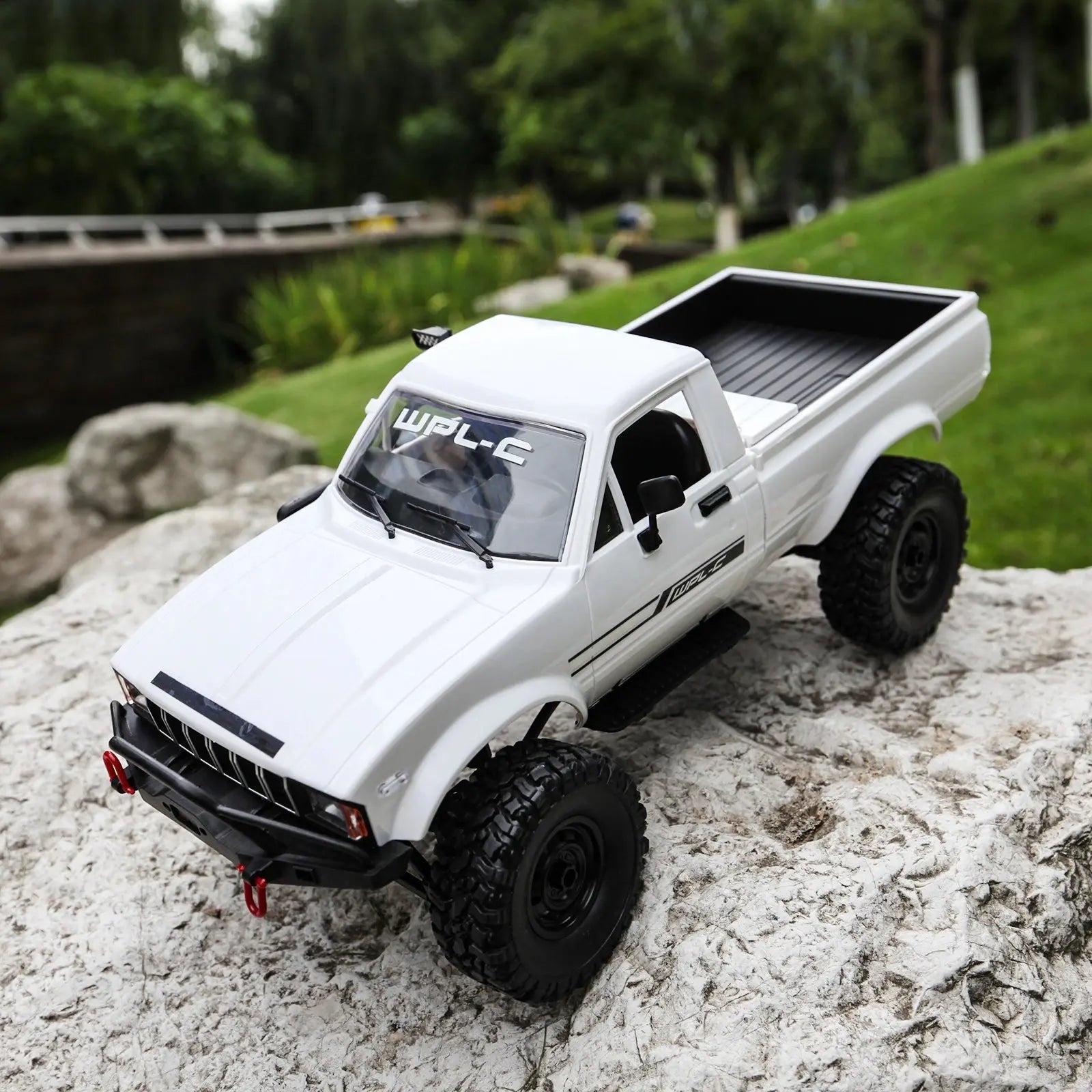 Auto a Control Remoto - 1/16 Camioneta Toyota 1985 - WPL C24 - Jugueteria del Sur