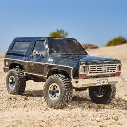 Auto a Control Remoto - 1/24 CHEVROLET K5 Blazer - FMS FCX24 Naranja, Negro o Café - Jugueteria del Sur